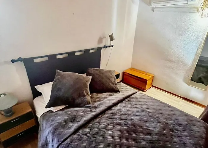 Quiet And Sea View Apartman *