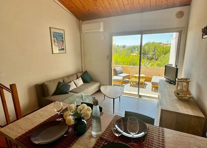 Apartman Quiet And Sea View Bandol