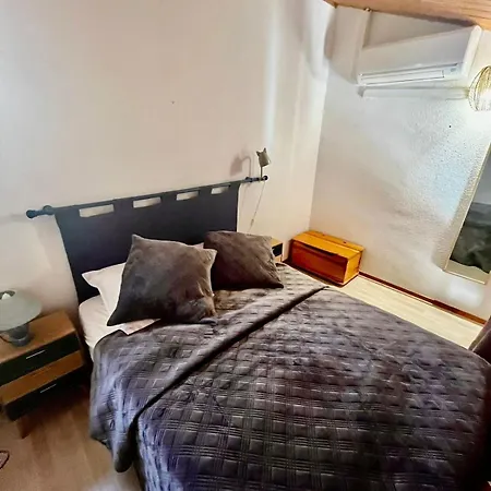 Quiet And Sea View Apartment *